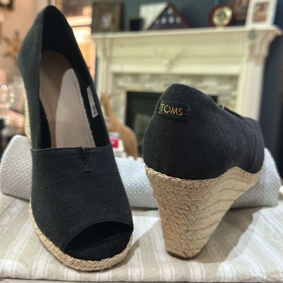Toms “Michelle” Espadrille Wedge Sandal in Black Canvas w/Rope Heel in 10 WIDE - Picture 5 of 11